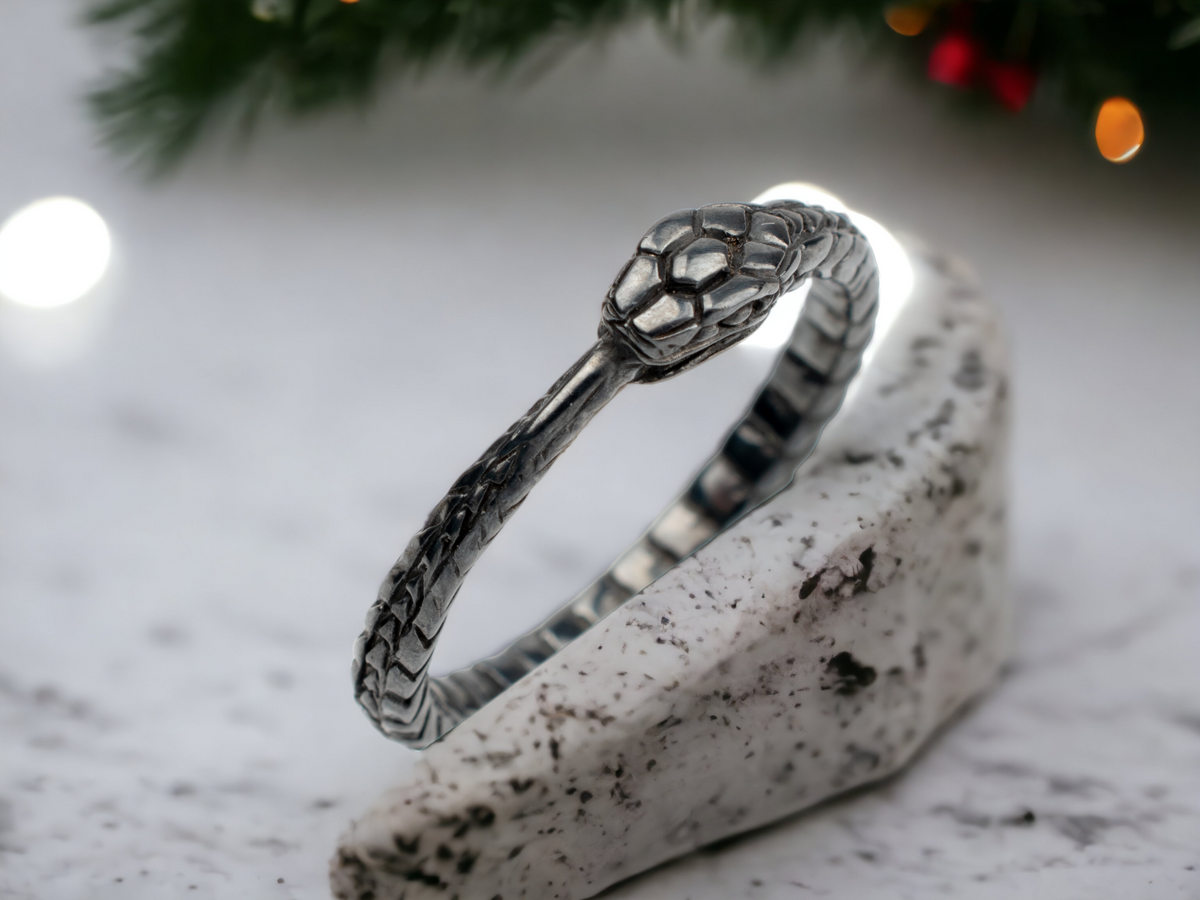 Black Ouroboros Ring – Oxidized Sterling Silver – RK002SD