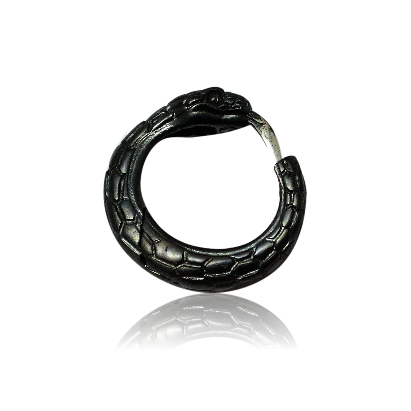 Unisex Black Sterling Silver Ouroboros Snake Hoop Earrings – Handmade Gothic Jewelry | EK007sd