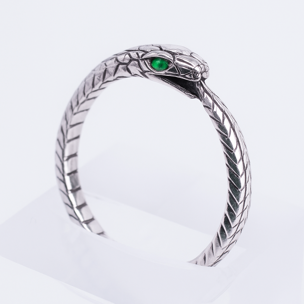 Customized ring Ouroboros RK001s-emerald