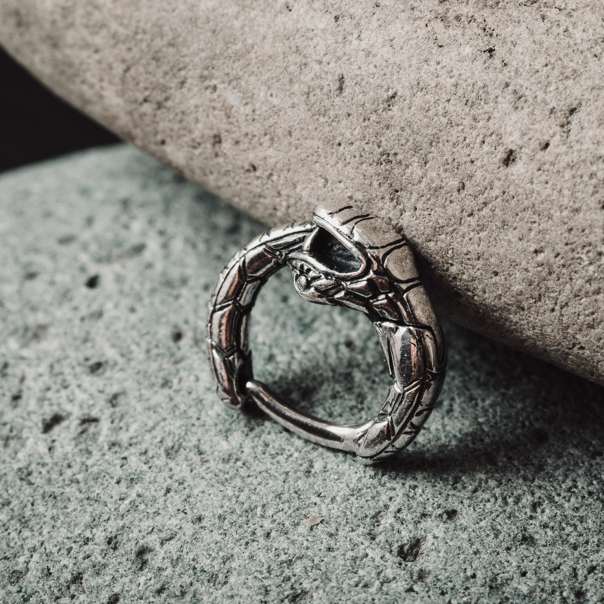 Ouroboros Huggie Hoop – Sterling Silver Septum Ring | EK006s